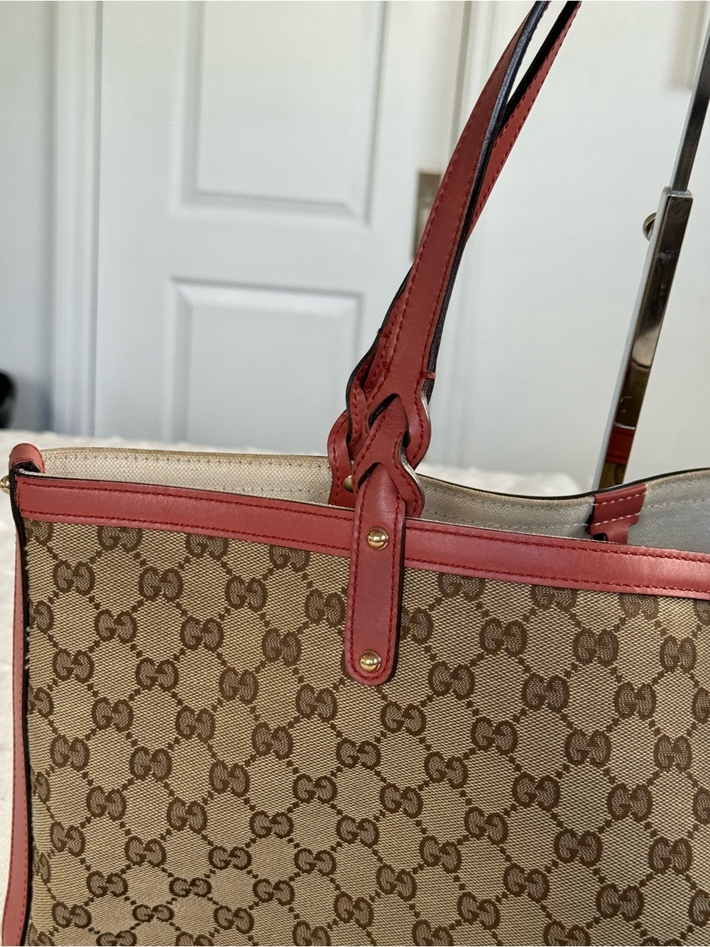 Gucci Beige Brown Monogram Tote with Pink Trim - Picture 2 of 10